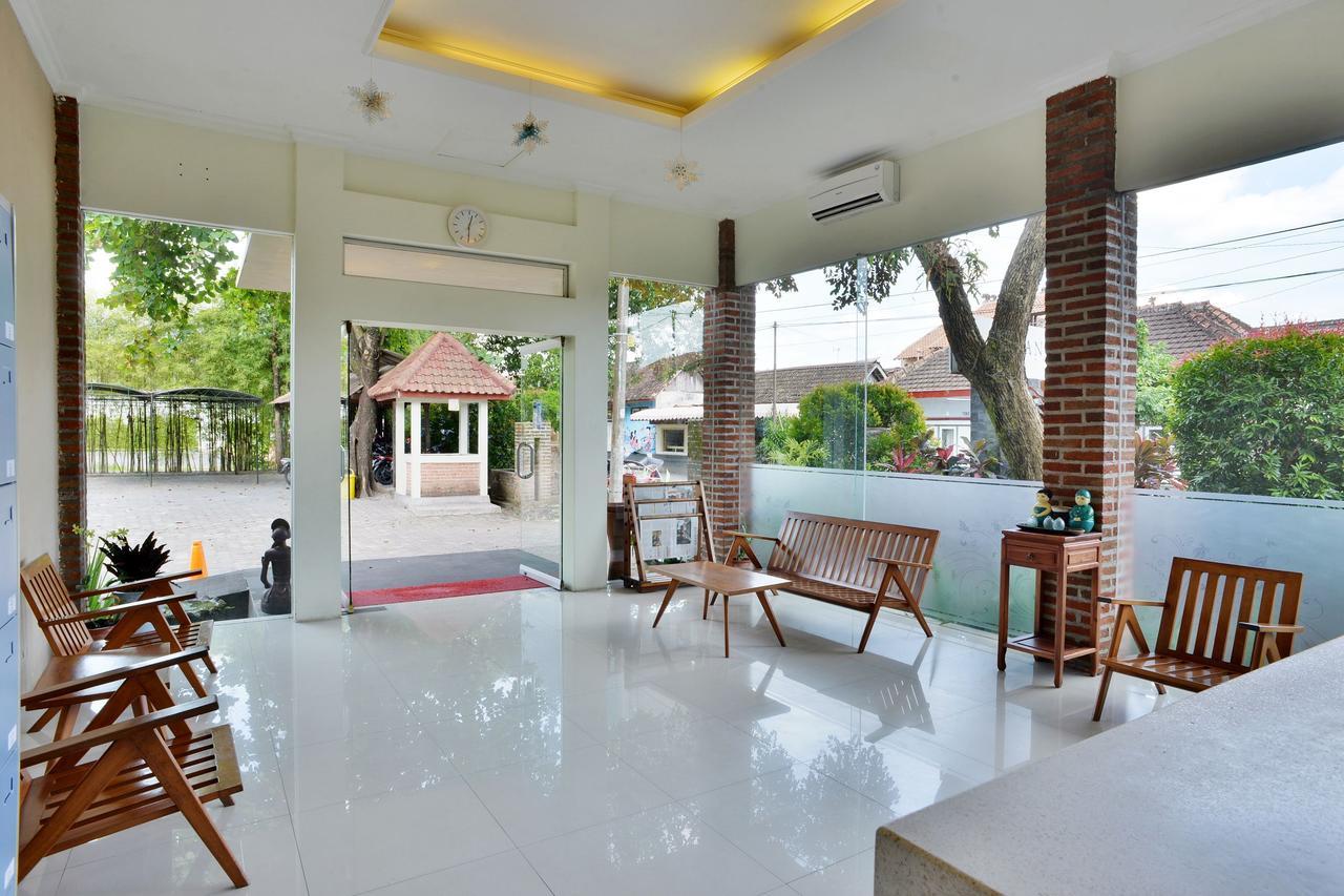 Zen Rooms Pakualaman Yogyakarta Ngoại thất bức ảnh