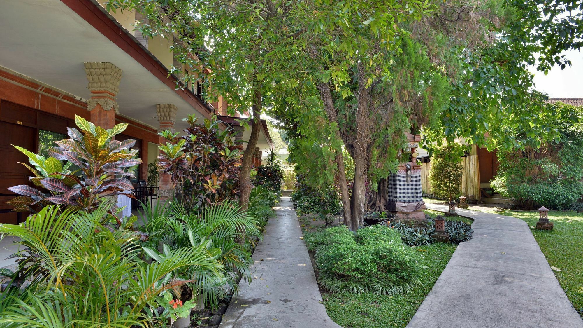 Zen Rooms Pakualaman Yogyakarta Ngoại thất bức ảnh