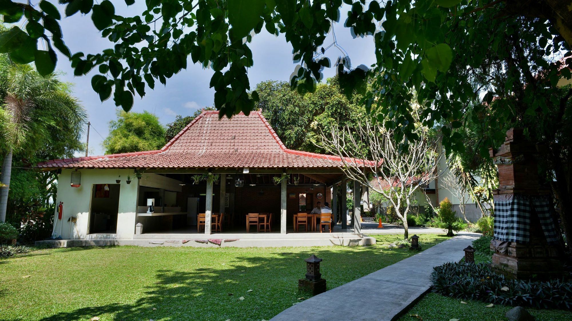 Zen Rooms Pakualaman Yogyakarta Ngoại thất bức ảnh